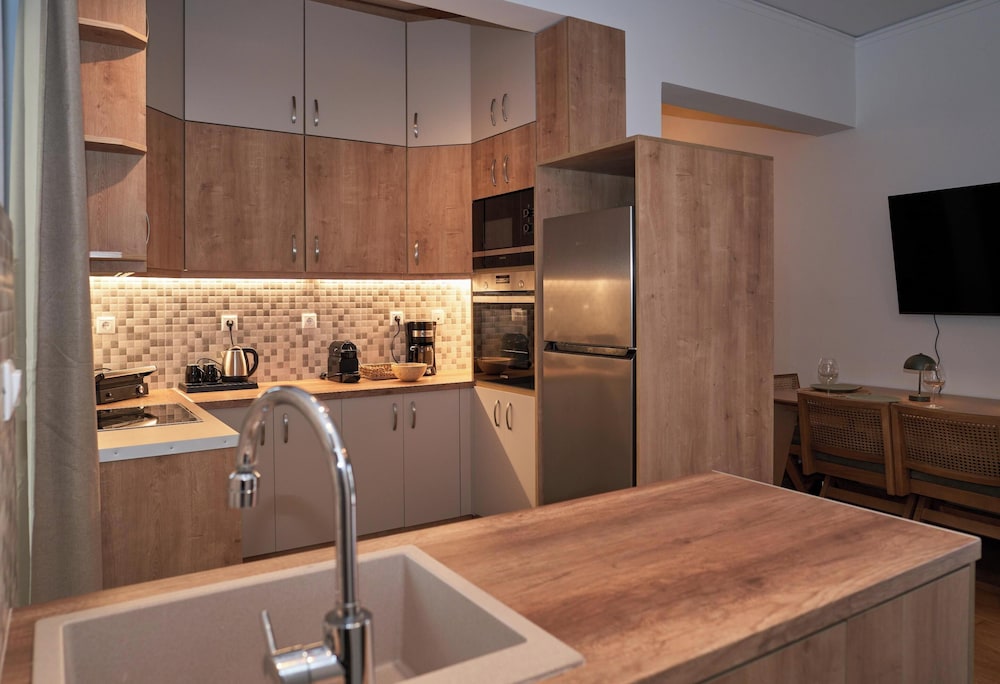 Acropolis Penthouse Project