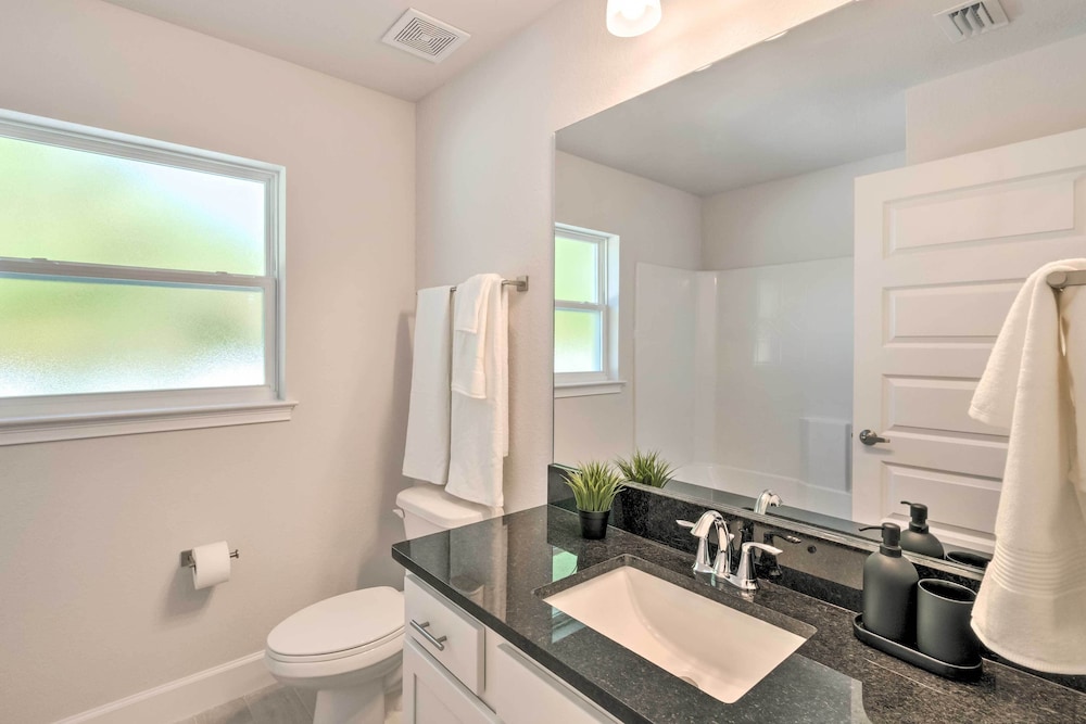 Elegant Port Charlotte Home < 10 Mi to Beach!