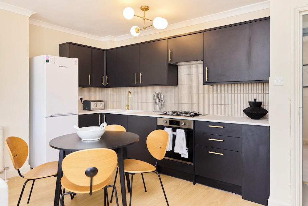 Finsbury Park Two-Bed Split-Level Flat photo 4