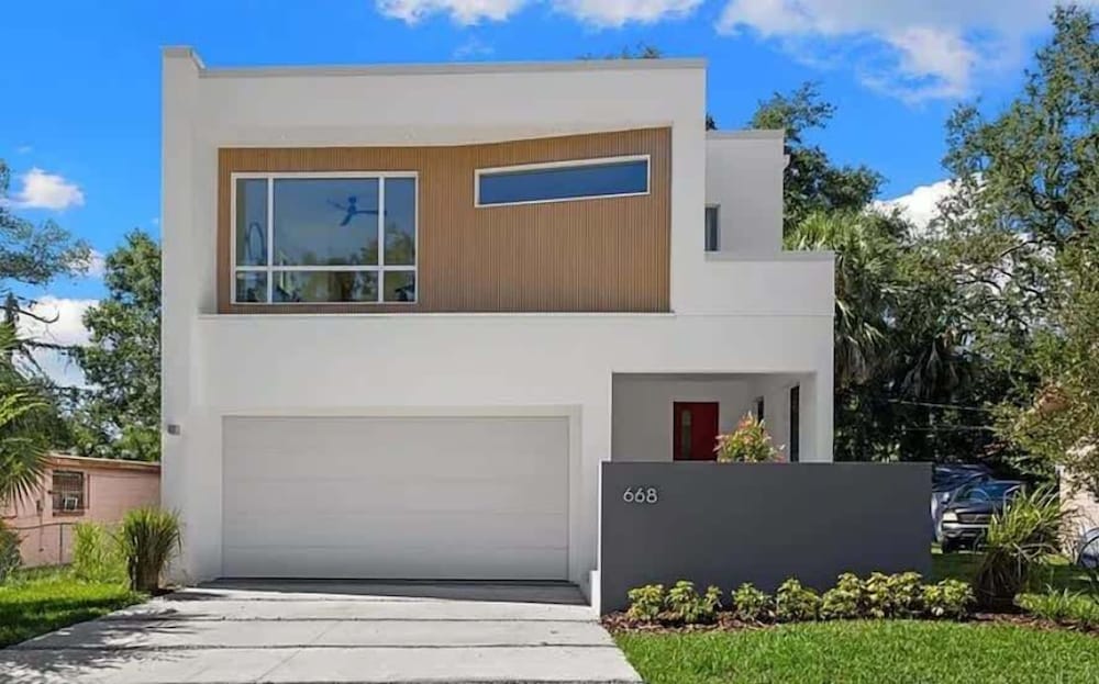 Stay Where St Pete Works Plays 3BR New Home