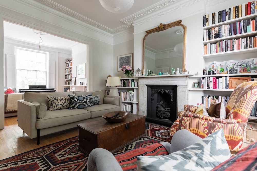 Rochester Road II by Onefinestay