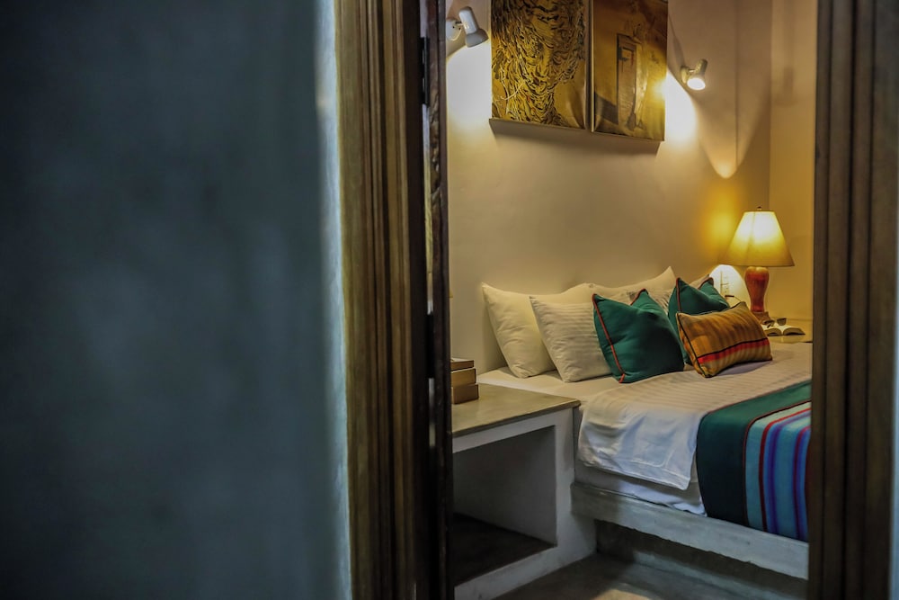 Margossa Residence Kandy