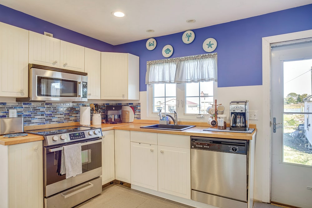 Fishing & Boating Retreat! Smith Island Cottage