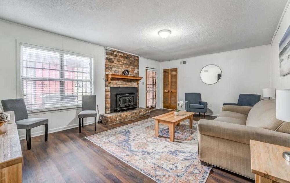 Tulip Tree Cottage
