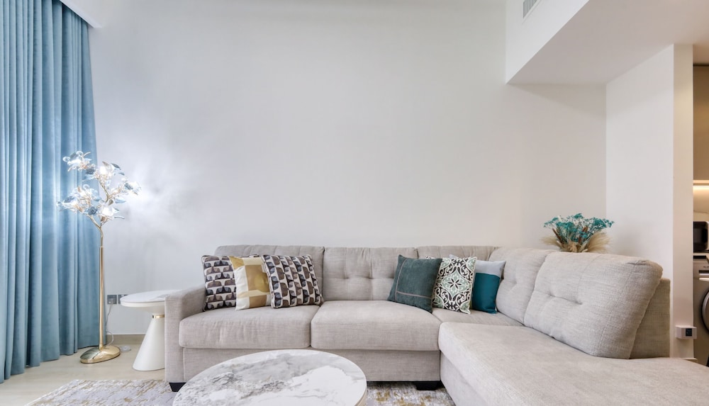 Exquisite Living in Riviera One Bedroom