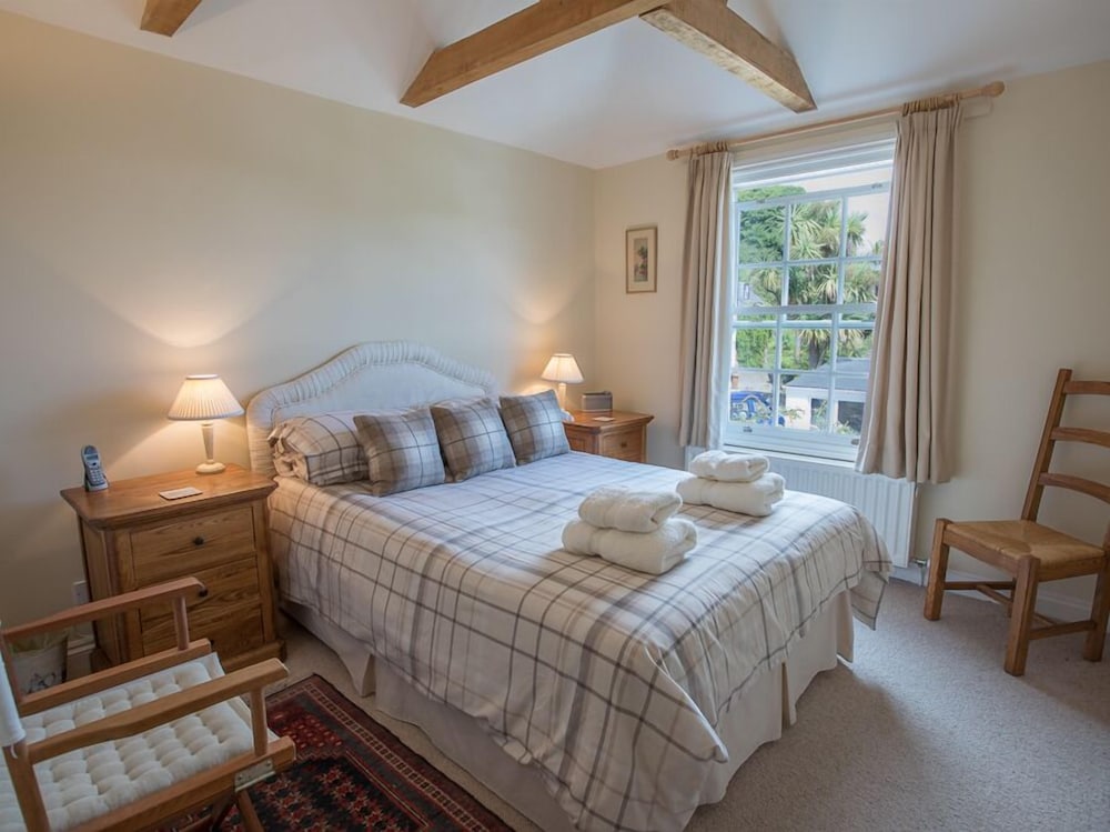 Jot Cottage view 5