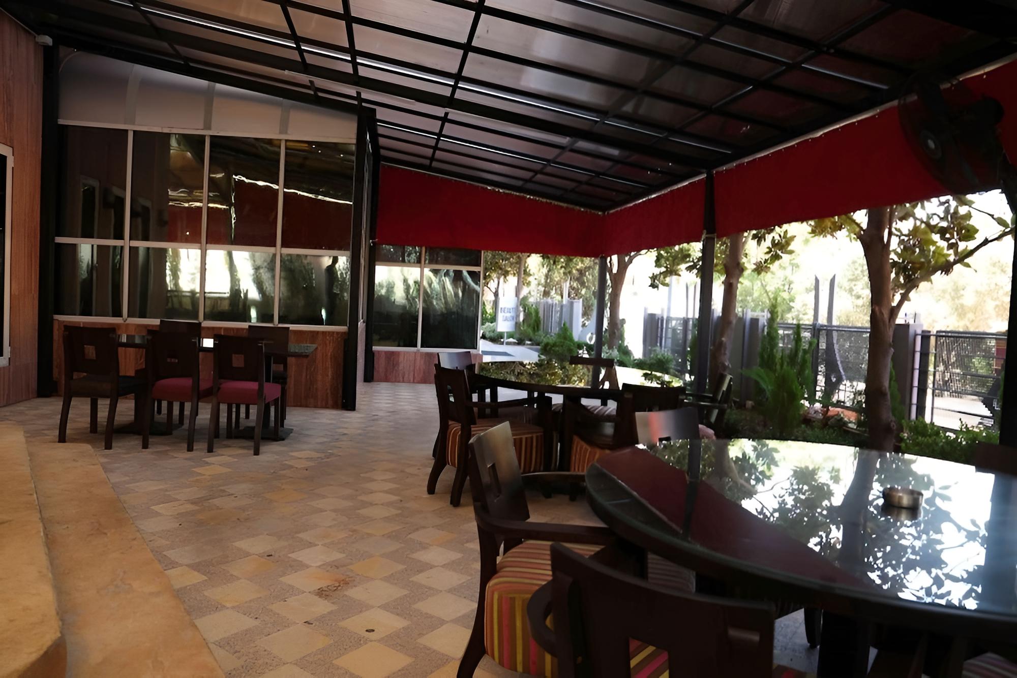 Doll's Hotel