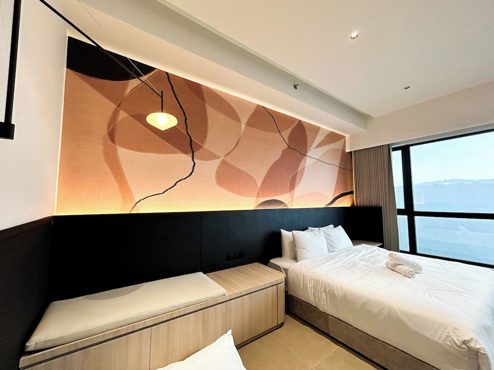 Mossaz by Manhattan Group