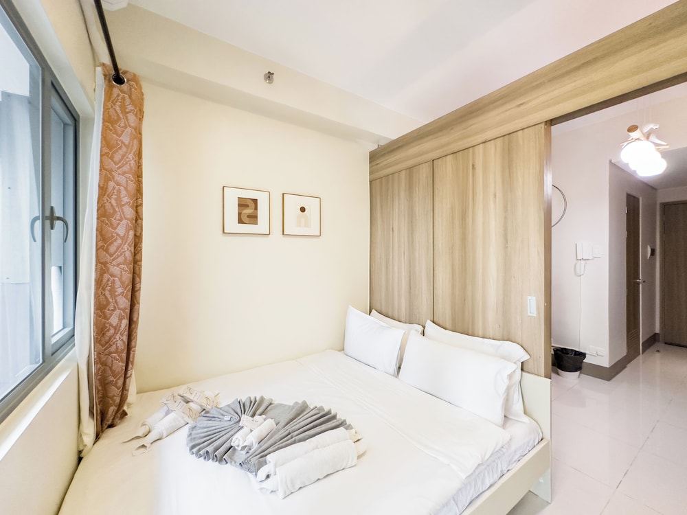 GemstoneBR in SMDC Fame Residences