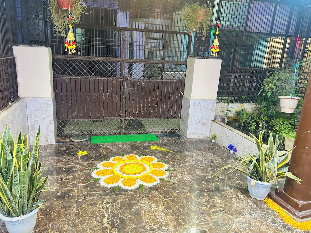 Divya Darshan Stay