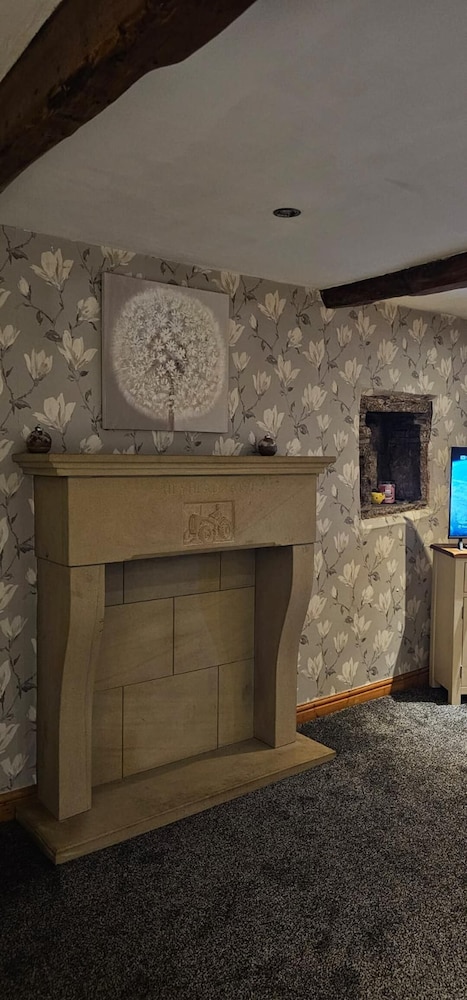 Delightful Space-view Farmhouse Astronauts Lodge