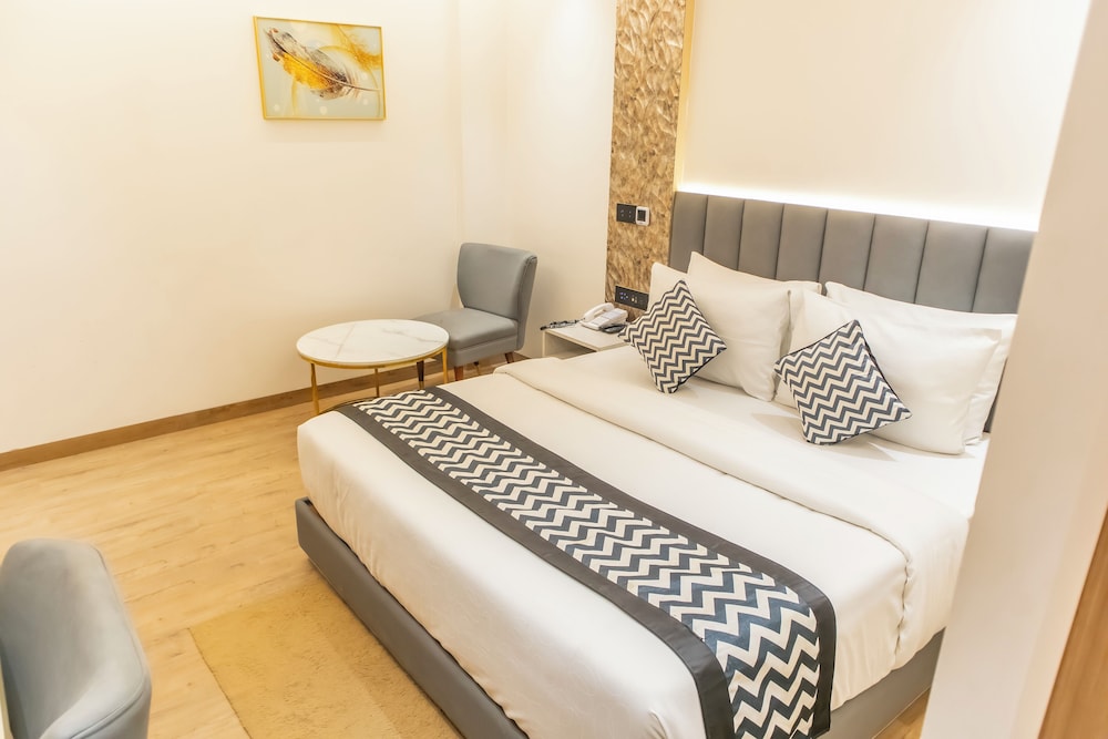 Narang Hotel