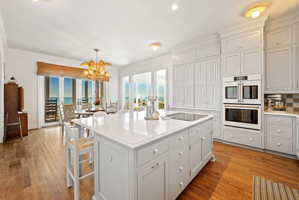 Summertide 5 Bedroom Home