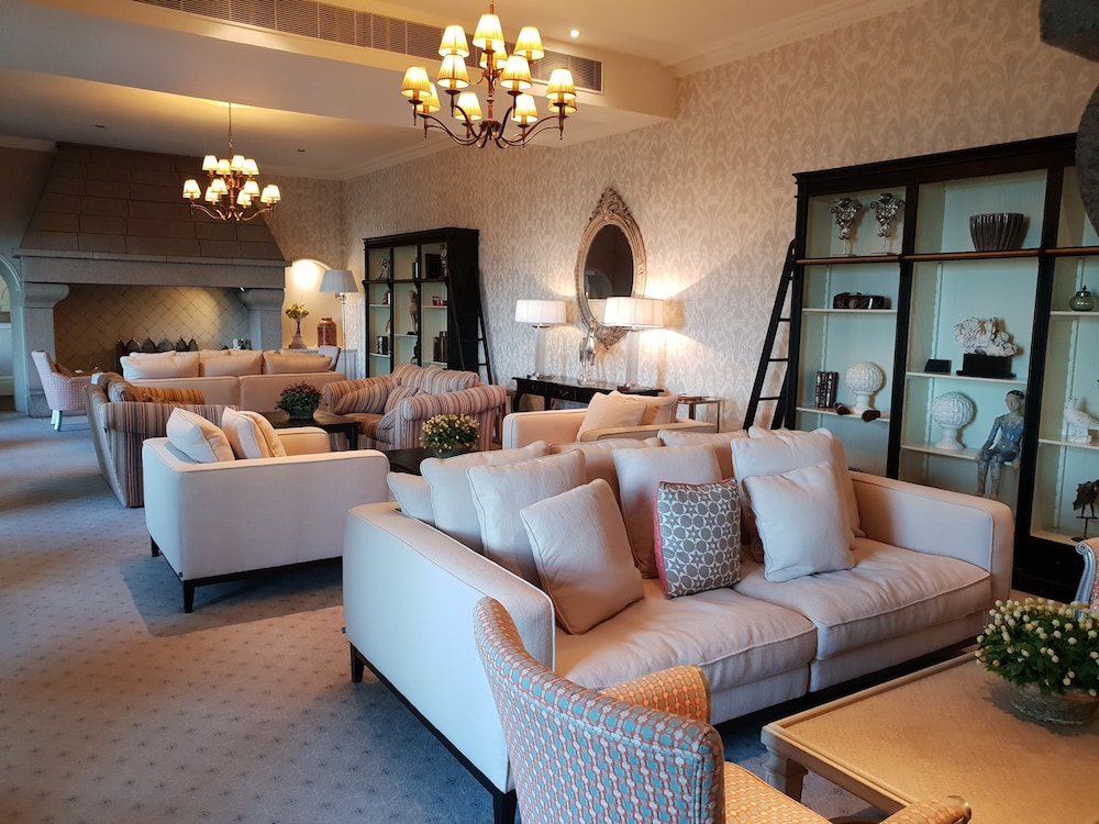 St Brelades Bay Hotel