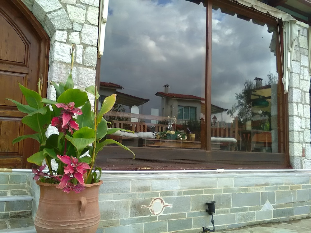 Nicolas Village Club