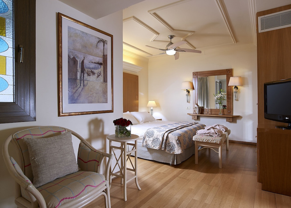 Aldemar Knossos Villas