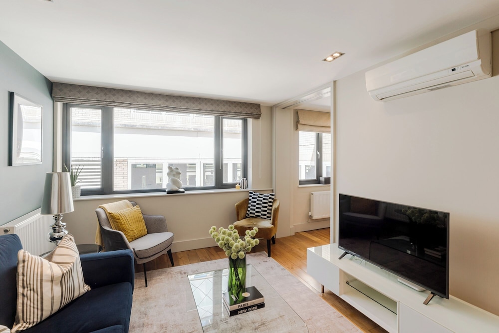 City of London Your Apartment