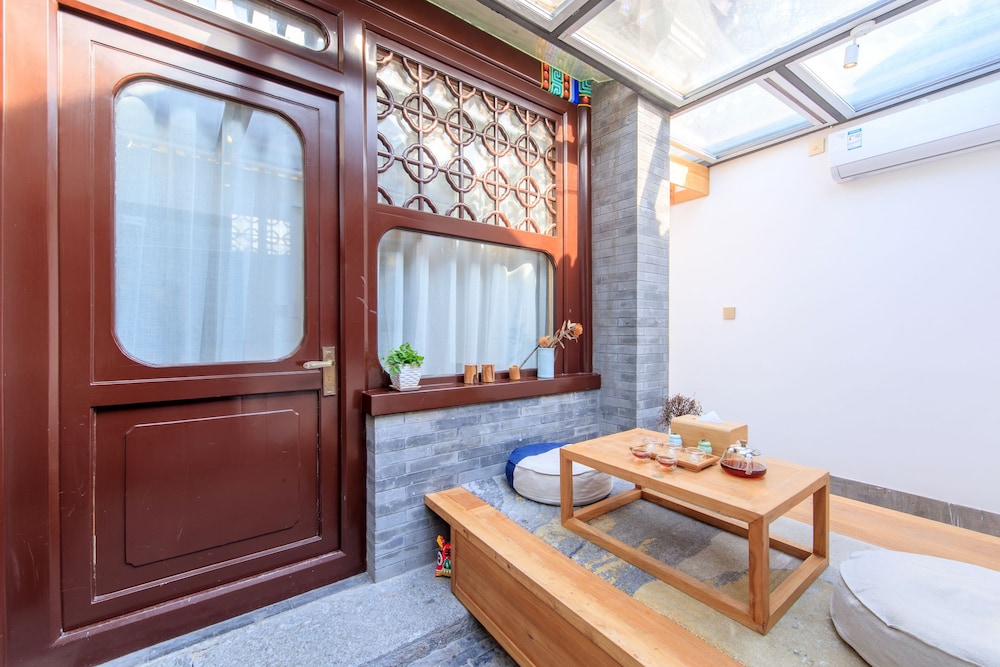 Isvara Flowing Ocean Guesthouse