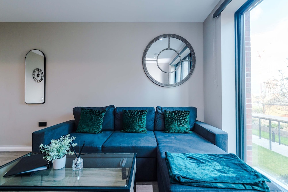 Stylish City Centre Apartment