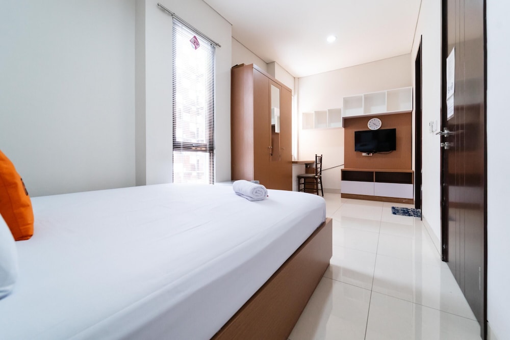 KoolKost near AEON Mall BSD view 3