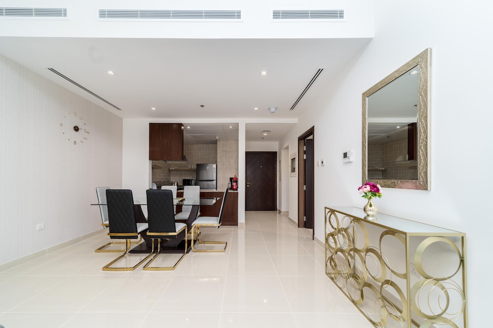 Simply Comfort Suites in Sarai Palm Jumeirah