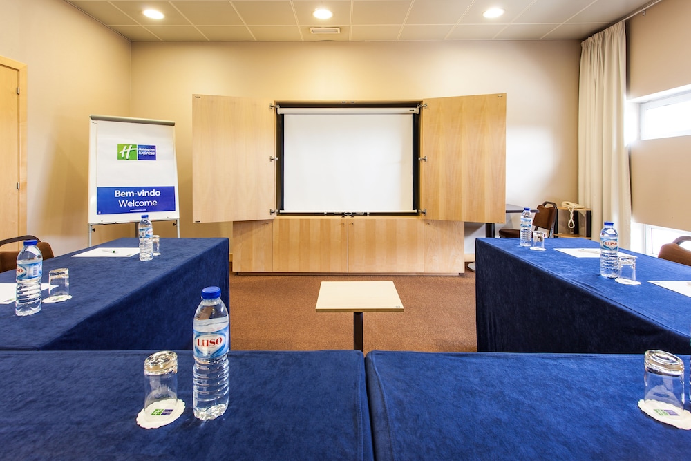 Oeiras Vacations - Holiday Inn Express Lisbon - Oeiras, an IHG Hotel - Property Image 17
