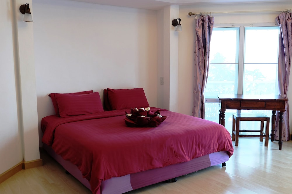 Nimmanoradee Resort