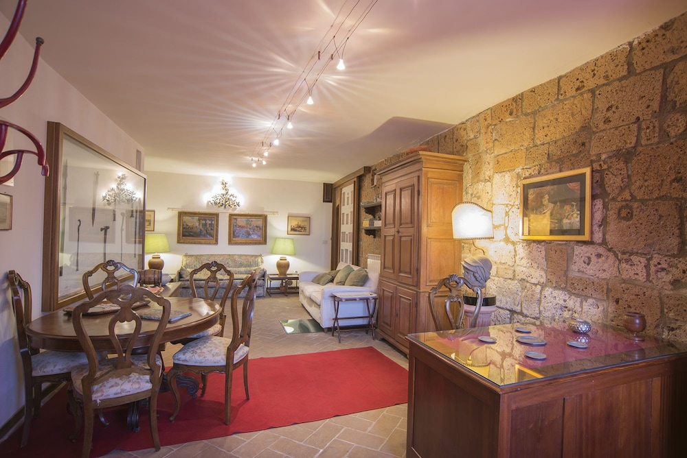 Castello Di Proceno Albergo Diffuso view 4