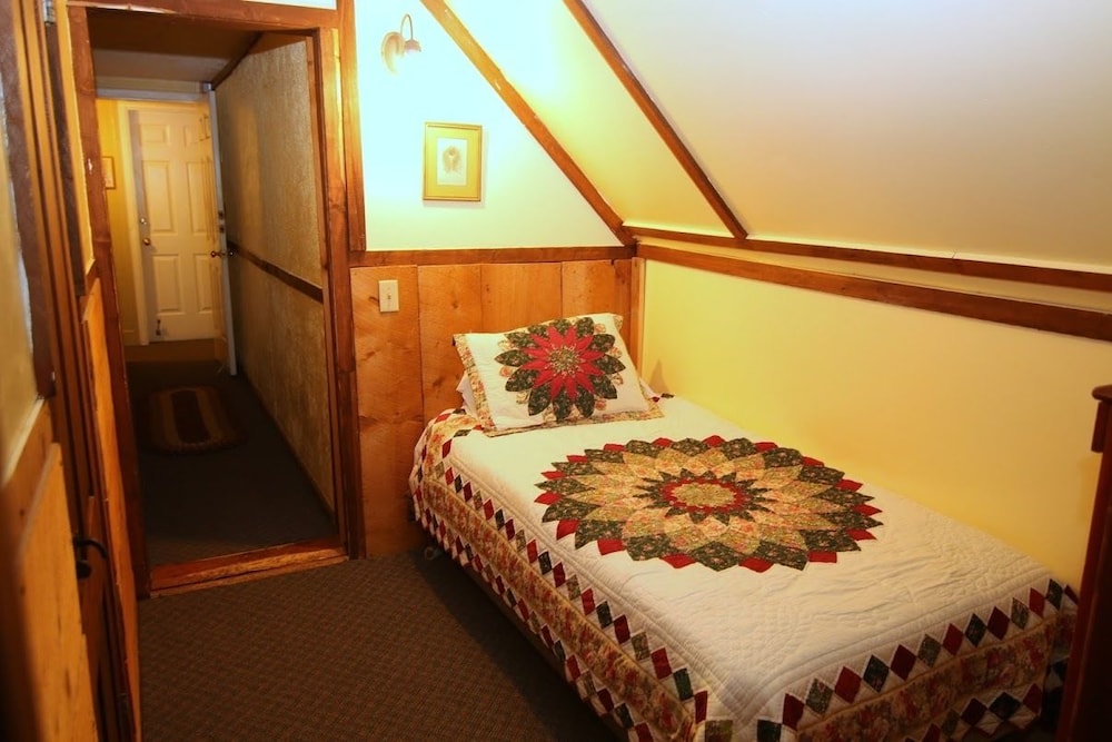 Plymouth Vacations - Salt Ash Inn - Property Image 22