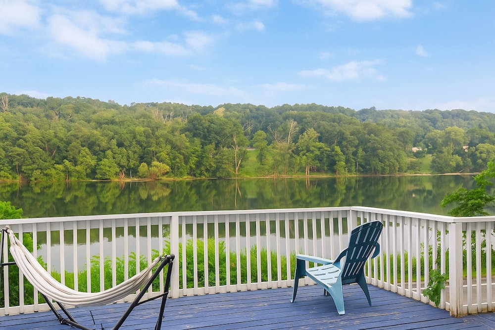 Scenic View - Fire Pit - Near Legoland Woodbury Commons and the Castle
