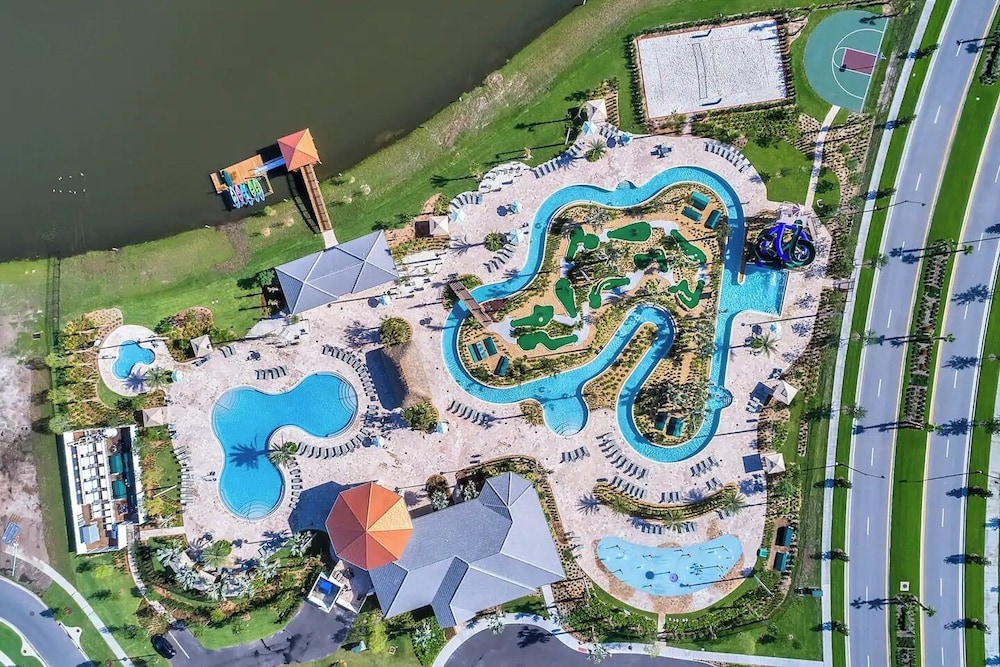 Serenity Lakeview Retreat Stunning Water Views, No Rear Neighbors, Private Pool, Game Room & Star Wars Cinema
