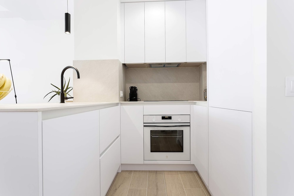 Elegant Apartment in Madrid Pedro Teixeira