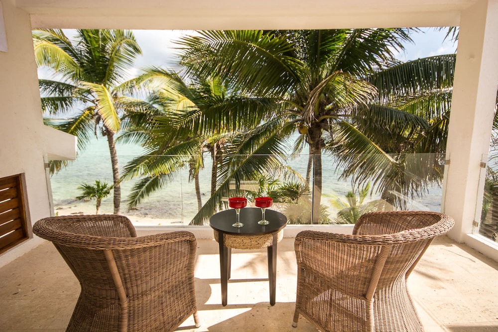 Beachfront W Private Staff in Gated Community