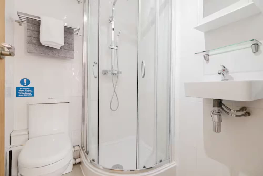 Cosy Studio Annexe Central Cheltenham