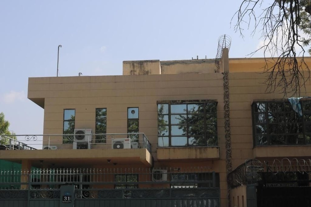New Pak Guesthouse