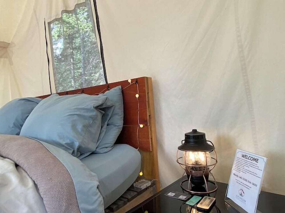 Alpenglow Luxury Camping