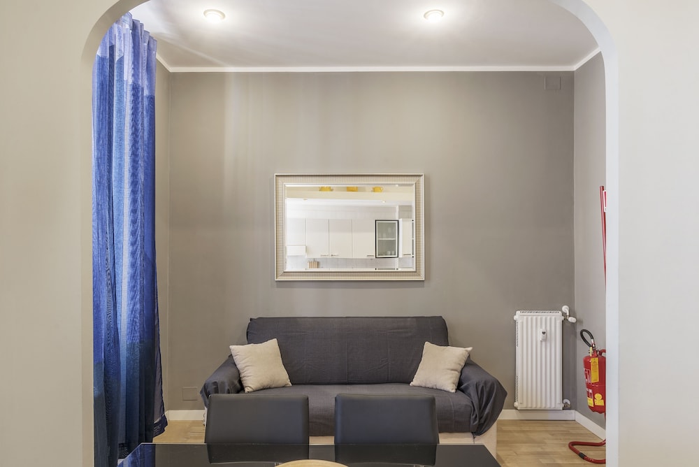 Vittorio Emanuele Apartment