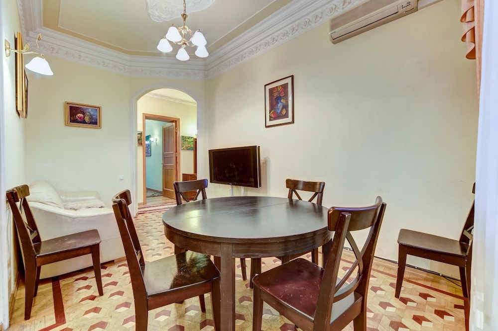 AG Apartment Moskovsky 216