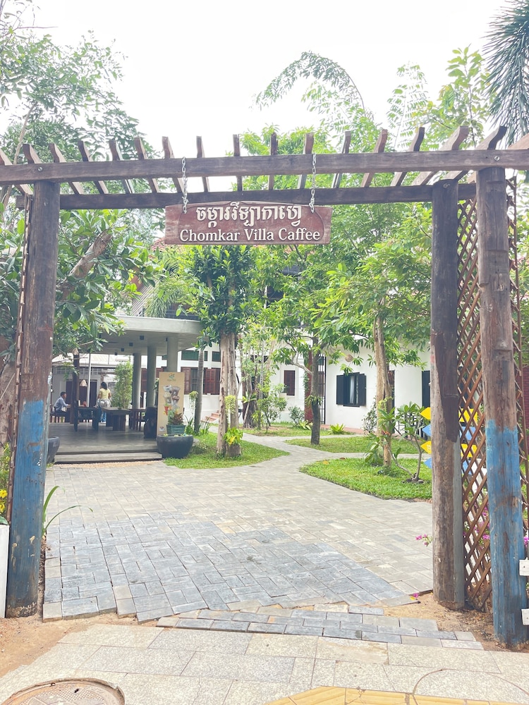 URBAN ANGKOR VILLA