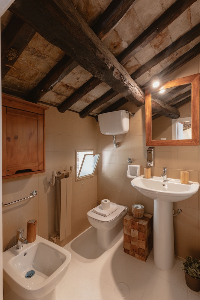 Navona Home