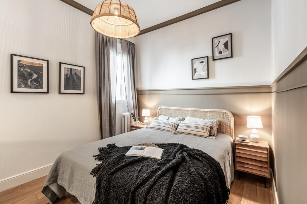 Acqua - 3 Bedrooms and Terrace in Centro