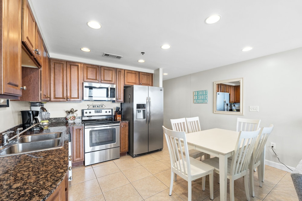 Splash Beach Resort by Panhandle Getaways