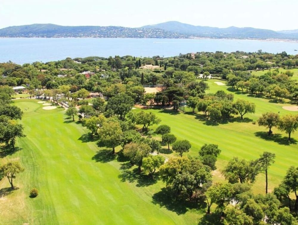Villa Golfe Bleu - Sainte Maxime / Grimaud view 4
