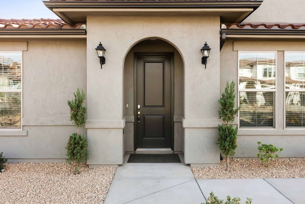 Libelle Landing by RedAwning