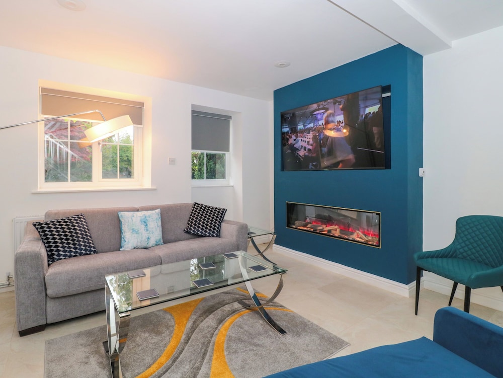 4 Noel Court