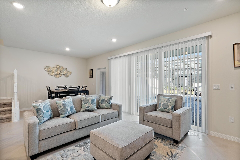 Windsor Cay Resort 5 Bedroom Townhome with Pool 5 Townhouse
