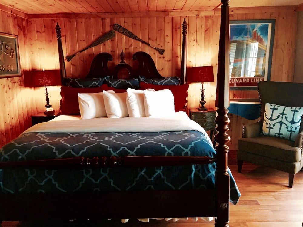 Homer Vacations - Ocean House Inn  Condos - Property Image 5