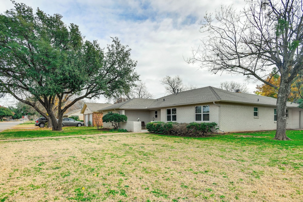 ~ 7 Mi to Campuses: Abilene Home w/ Fenced Yard!