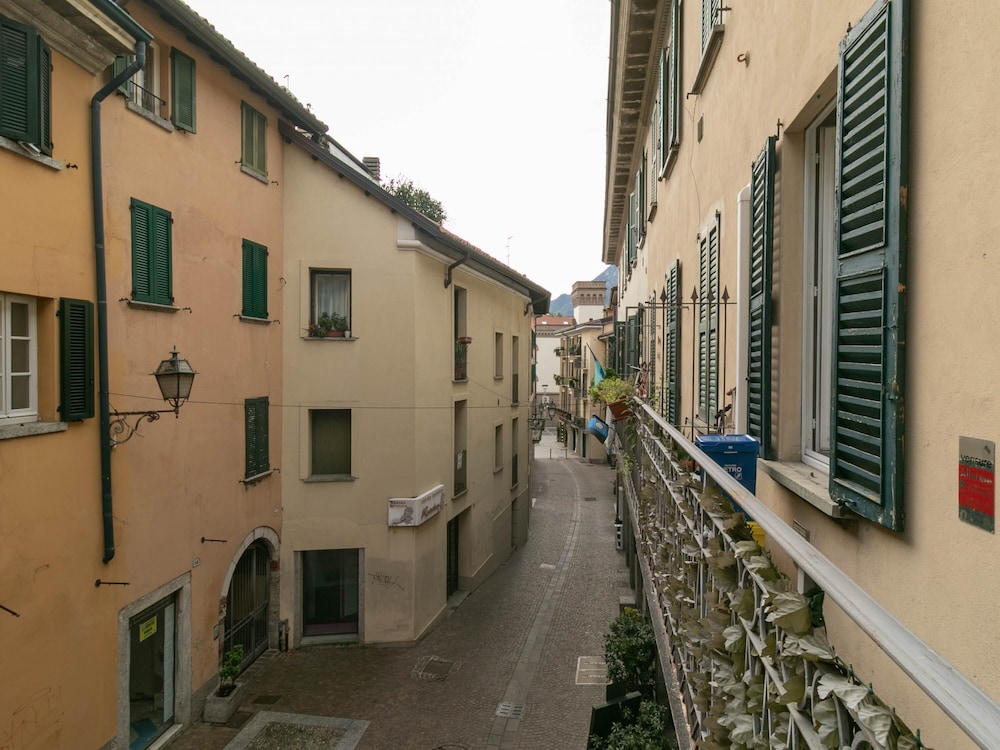Photo 42