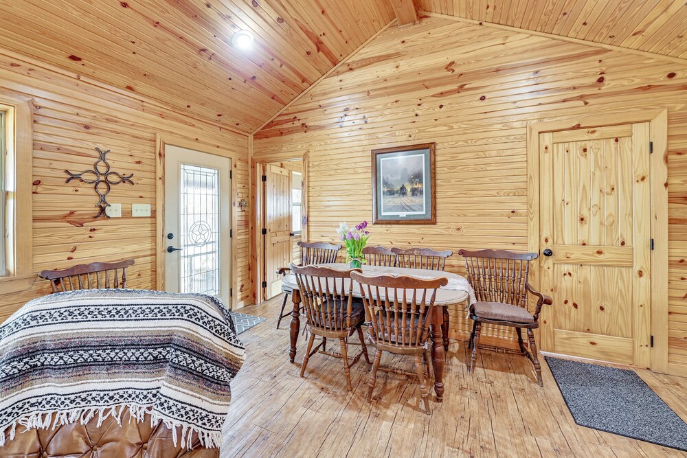 Pond Access & Deck: Peaceful Ballantine Getaway!